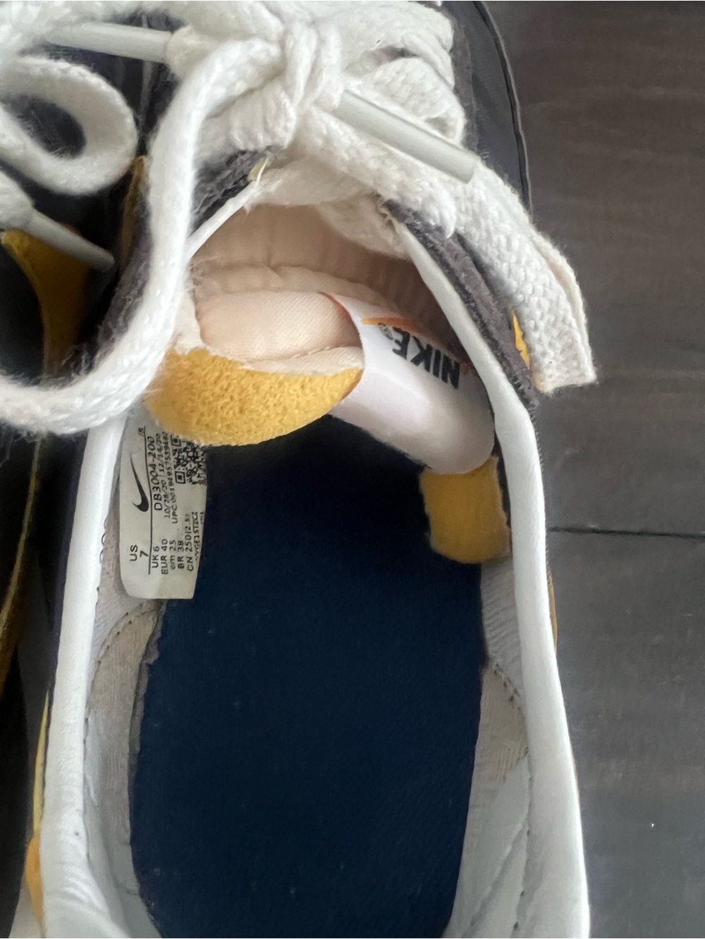 Nike Women's Black and Yellow Low-Top Sneakers - Picture 6 of 8